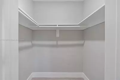 1400 NE 5th Ter #4, Fort Lauderdale, FL 33304 - Photo 10