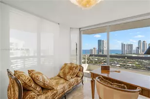 19101 NE 36th Ct, Aventura, FL 33180 - Photo 16