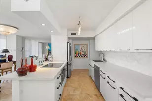 19101 NE 36th Ct, Aventura, FL 33180 - Photo 4