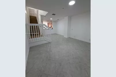 1972 NE 5th St #1972, Boynton Beach, FL 33435 - Photo 6