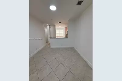 1972 NE 5th St #1972, Boynton Beach, FL 33435 - Photo 8