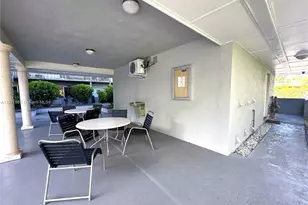 7403 SW 82nd St, Miami, FL 33143 - Photo 10