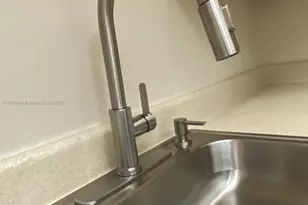 1725 W 60th St, Hialeah, FL 33012 - Photo 4