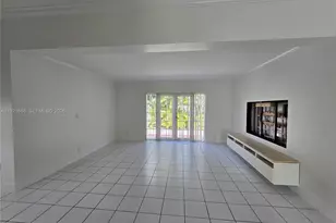 8105 SW 17th Terrace, Miami, FL 33155 - Photo 8