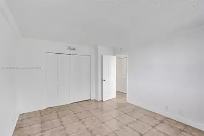 2401 S Ocean Dr #701, Hollywood, FL 33019 - Photo 22