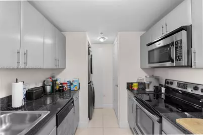 1871 NW S River Dr #1402, Miami, FL 33125 - Photo 10