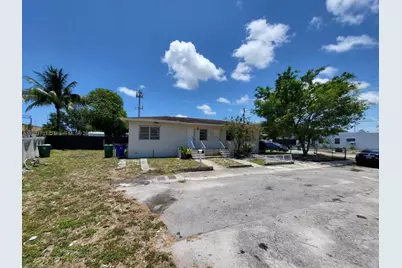 640 NW 77th St #1, Miami, FL 33150 - Photo 12