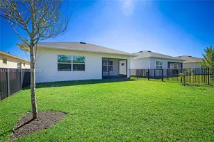 400 SE Mulberry Wy, Port Saint Lucie, FL 34984 - Photo 58