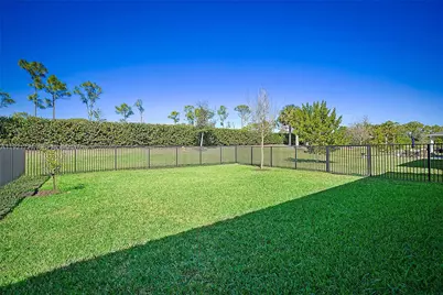 400 SE Mulberry Way, Port Saint Lucie, FL 34984 - Photo 4