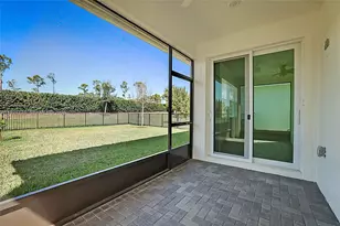 400 SE Mulberry Wy, Port Saint Lucie, FL 34984 - Photo 30