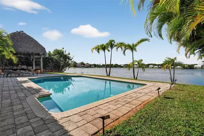 21320 SW 92nd Ave, Cutler Bay, FL 33189 - Photo 60