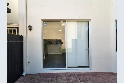 7257 NW 113th Pl, Doral, FL 33178 - Photo 20