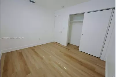 11316 Peachtree Dr #2, Miami, FL 33161 - Photo 6