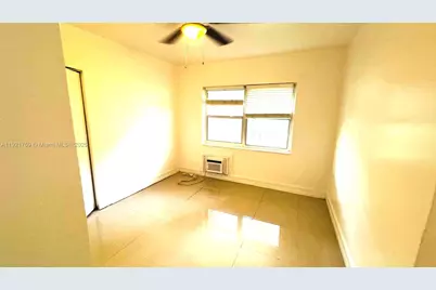 [Address not provided], Miami Beach, FL 33141 - Photo 6