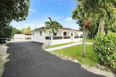 745 NW 140th St, Miami, FL 33168 - Photo 4