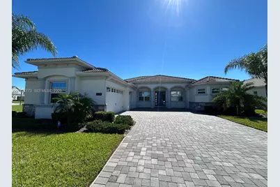 1424 Olympic Club Blvd, Other City - In The State Of Florida, FL 33896 - Photo 1
