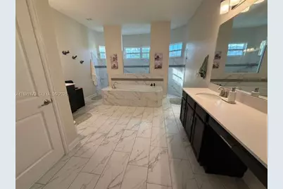 1424 Olympic Club Blvd, Other City - In The State Of Florida, FL 33896 - Photo 22