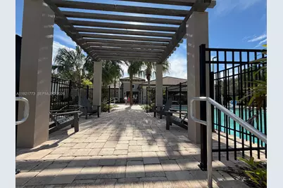 1424 Olympic Club Blvd, Other City - In The State Of Florida, FL 33896 - Photo 30