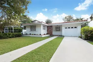 536 Minorca Ave, Coral Gables, FL 33134 - Photo 2