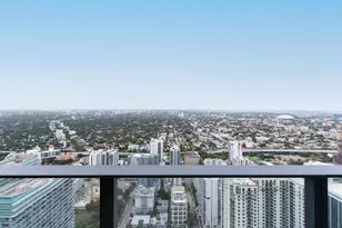 1000 Brickell Plaza, Miami, FL 33131 - Photo 2