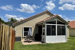 1972 Oak Berry Cir, Wellington, FL 33414 - Photo 12