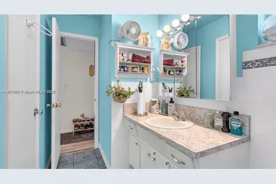 2223 Park Ln #207, Hollywood, FL 33021 - Photo 12