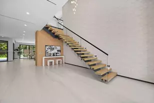 618 NE 17th Way, Fort Lauderdale, FL 33304 - Photo 4