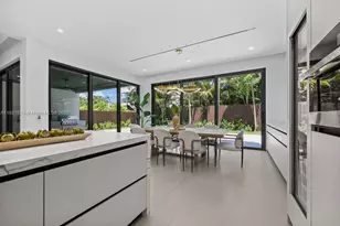 618 NE 17th Way, Fort Lauderdale, FL 33304 - Photo 14