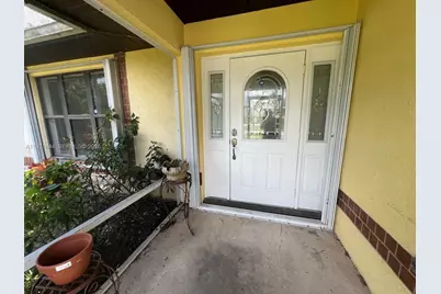 2410 SE Renick Ave, Port Saint Lucie, FL 34952 - Photo 2