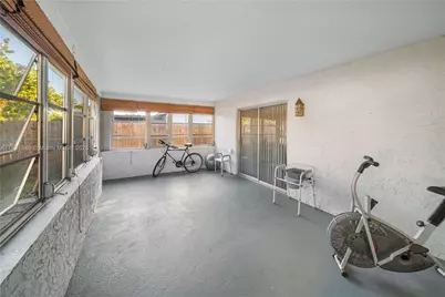 7831 NW 46th Ct, Lauderhill, FL 33351 - Photo 22