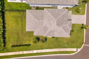 8286 Fishers Is Wy, Boca Raton, FL 33434 - Photo 2