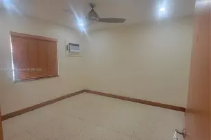 7400 Harding Ave, Miami Beach, FL 33141 - Photo 12