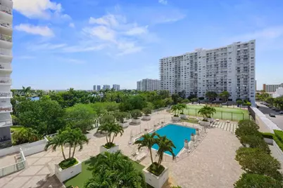 2851 NE 183rd St #502E, Aventura, FL 33160 - Photo 10