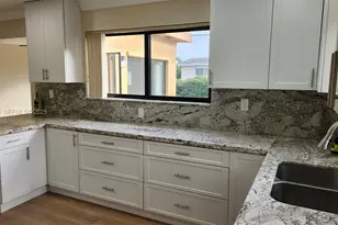 8010 SW 16th St, Miami, FL 33155 - Photo 18