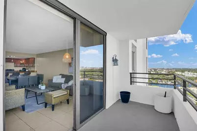 2500 Parkview Dr #2411, Hallandale Beach, FL 33009 - Photo 32