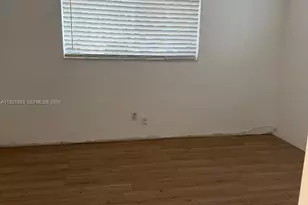 640 N 71st Terrace, Hollywood, FL 33024 - Photo 8