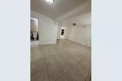 640 N 71st Ter, Hollywood, FL 33024 - Photo 18