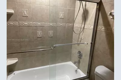 911 NE 199th St #203-14, Miami, FL 33179 - Photo 10