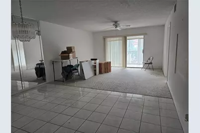 1000 SW 128th Ter #410V, Pembroke Pines, FL 33027 - Photo 2