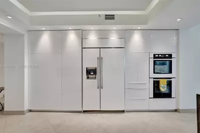 21200 The Point #403, Aventura, FL 33180 - Photo 42