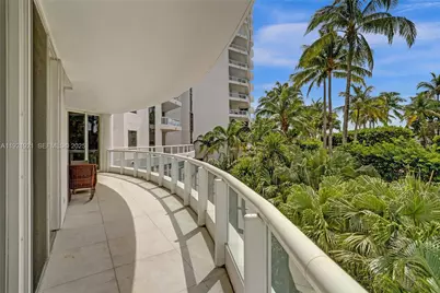 21200 The Point #403, Aventura, FL 33180 - Photo 54