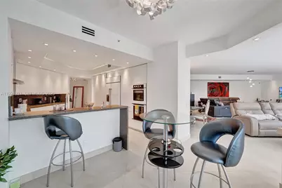 21200 The Point #403, Aventura, FL 33180 - Photo 34