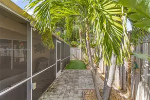 1383 NE 27th St, Pompano Beach, FL 33064 - Photo 14