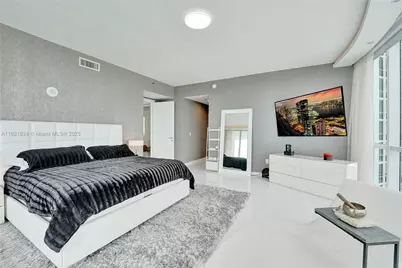 15811 Collins Ave #1601, Sunny Isles Beach, FL 33160 - Photo 24