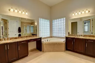 8181 Banpo Bridge Way, Delray Beach, FL 33446 - Photo 30