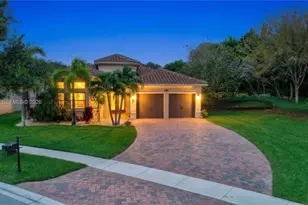 8181 Banpo Bridge Way, Delray Beach, FL 33446 - Photo 10