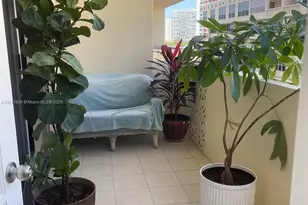 [Address not provided], Hallandale Beach, FL 33009 - Photo 10