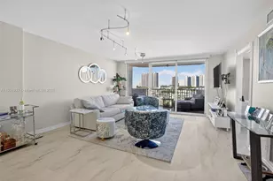 3703 NE 166th St, North Miami Beach, FL 33160 - Photo 10