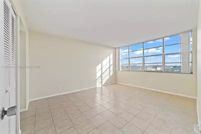 16710 NE 9th Ave #408, North Miami Beach, FL 33162 - Photo 18