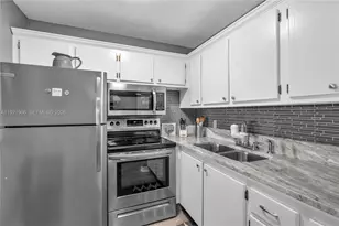 244 Durham F, Deerfield Beach, FL 33442 - Photo 6